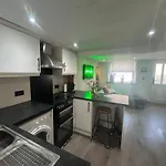 Дом отдыха Mint - Pet Friendly House In