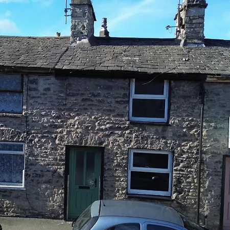 Mint - Pet Friendly House In Кендал