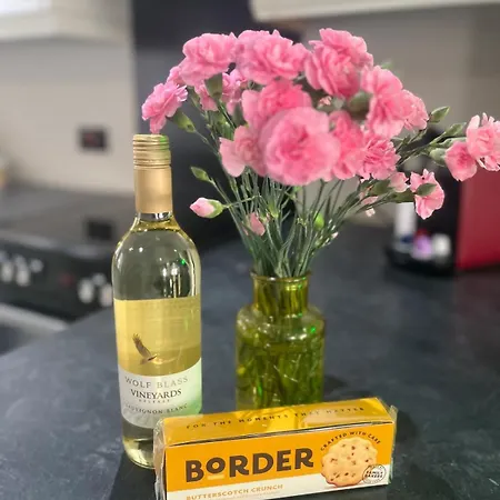 Mint - Pet Friendly House In *